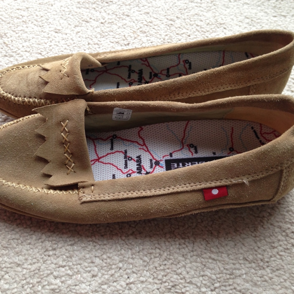 Oliberte Moccasins- Like new! - Picture 6 of 6